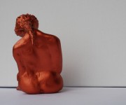 Donna in terra cotta