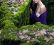 Zora Immagine modella nudo artistico in natura