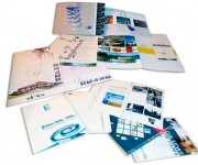 Varie brochure istituzionali per aziende