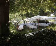 Giardino apparecchiato
