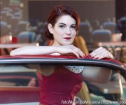 Shooting Pin Up