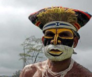 Uomo -Papua Nuova Guinea-Raffaella Milandri