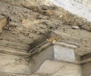 DEGRADO CORNICIONE DI GRONDA IN PIETRA DI VICENZA